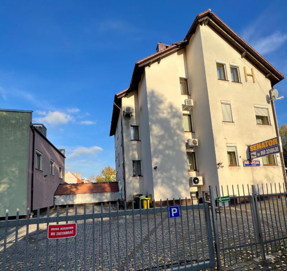 Villa Centrum With Access Kitchen (Adults Only) Zielona Gora  Bagian luar foto